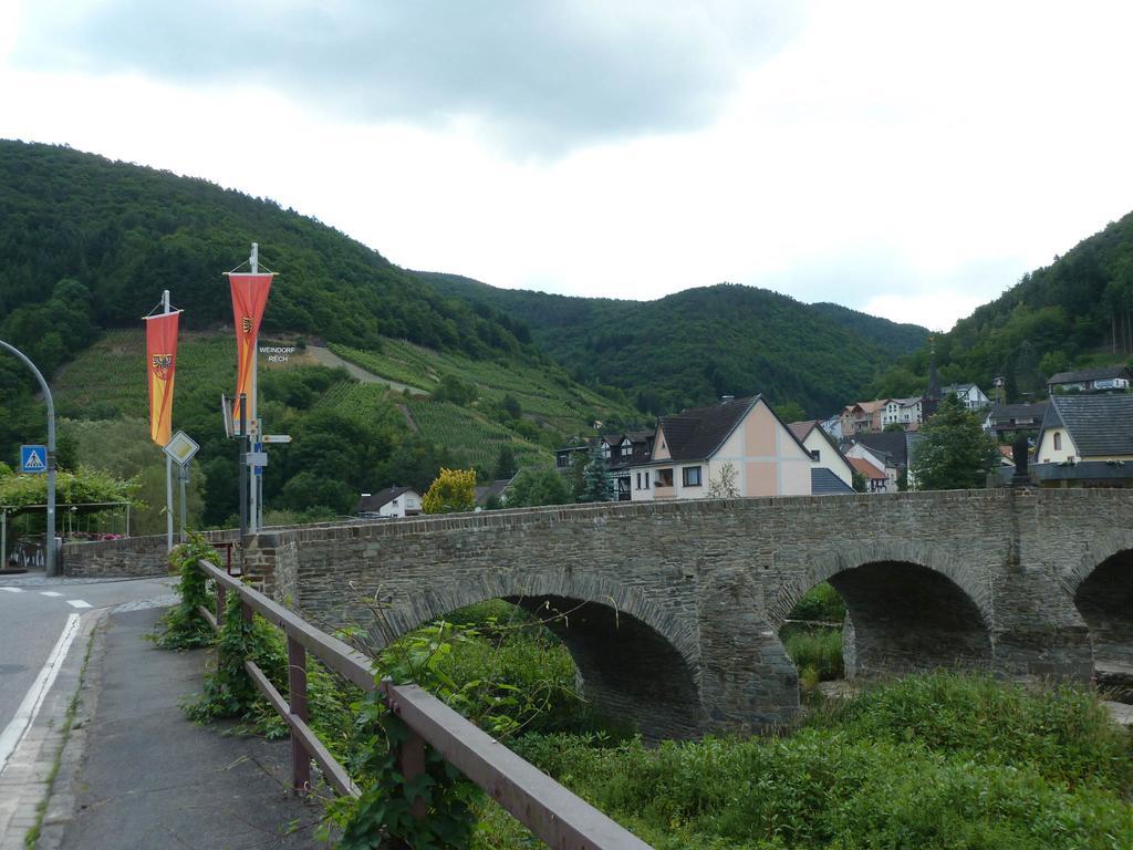 Relaxen Im Alten Winzerhaus Fewo Og Rech Exterior photo